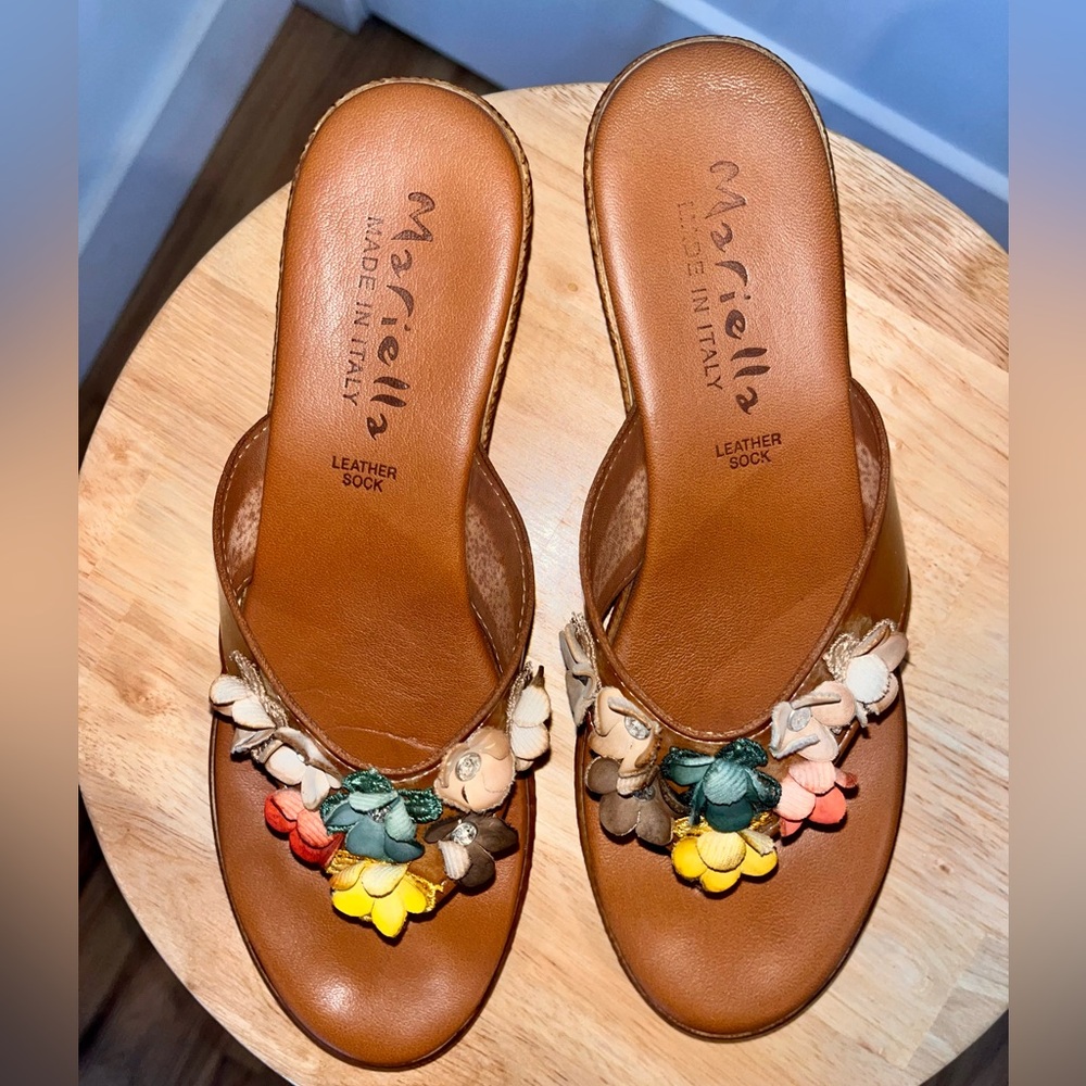 Mariella Women's Sandals with Floral Details - Brown and Multicolor